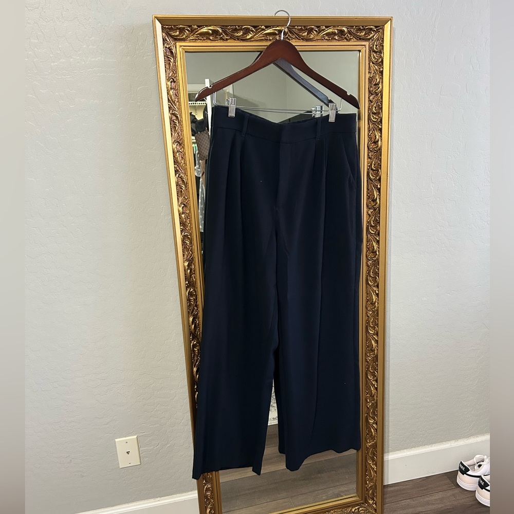 A&F black wide leg trousers